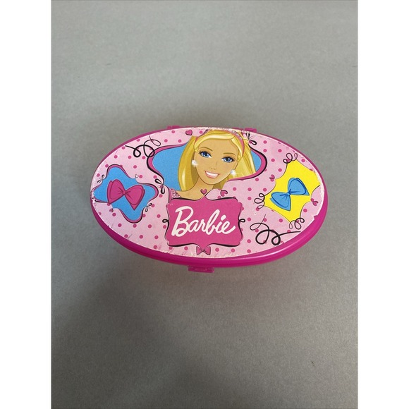 Barbie Mini Tackle Box Shakespeare Mattel Fishing Pink with Clip-on Back 2011 - Picture 1 of 9